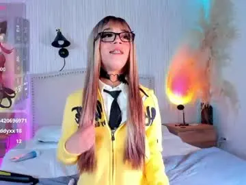 Chaturbate Live Sex Cam of ash_leey