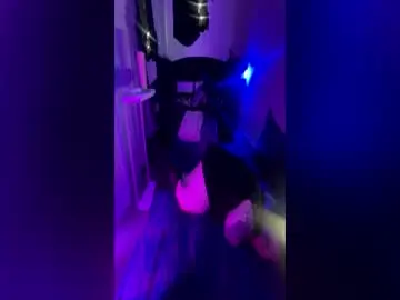 Chaturbate Free Porn Cam of nikkineverlands