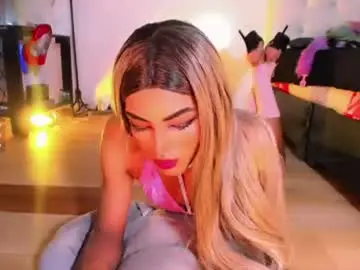 Chaturbate Best live sex cam show of kendra_bailey