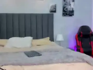 Chaturbate Live Sex Cam of angie_abby