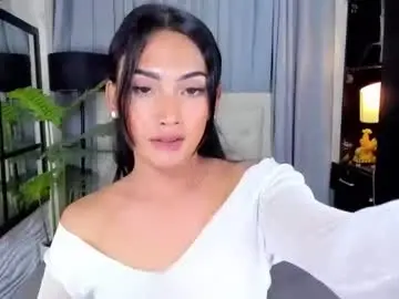 Chaturbate Best live sex cam show of phenomenal_ivy