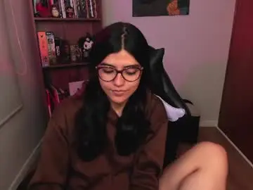 Chaturbate Live Sex Cam of valerie__sky