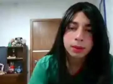 Chaturbate Live Sex Cam of yasmin_paez23