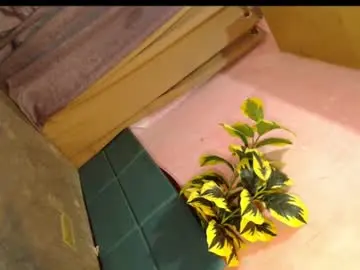 Chaturbate Free Porn Cam of blackbarbie_jamie