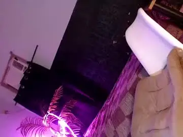 Chaturbate Sex Cam of mylovingsofia
