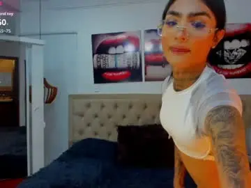 Chaturbate Sex Chat of ariadna_05