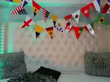 Chaturbate Live Sex of maia_hotts