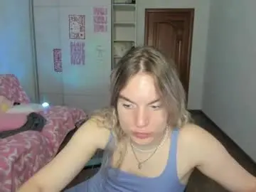 Chaturbate Live Porn of millikira006