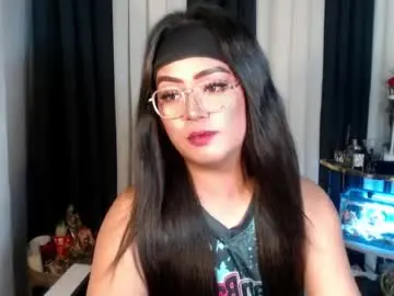 Chaturbate Live Sex Cam of michellechannelxxx