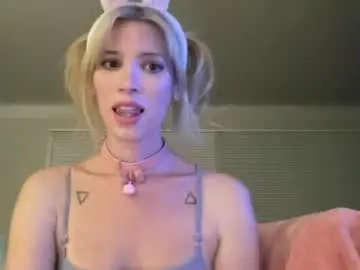 Chaturbate Best live sex cam show of kikihart