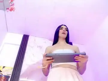 Chaturbate Free Porn Cam of diosiris_riannys