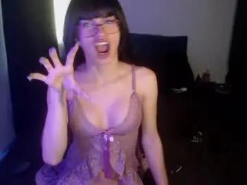 Chaturbate Private Sex Chat of alice_m00nn