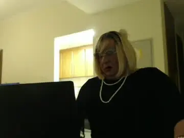 Chaturbate Sex Cam of suzannebanci