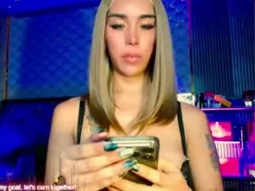 Chaturbate Sex Chat of darklurex_jasmine