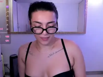 Chaturbate Live Sex of _ericavanderhill_
