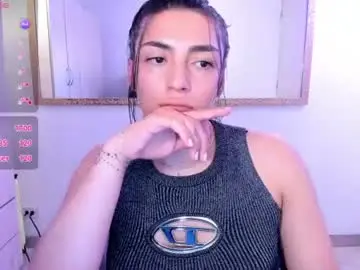 Chaturbate Live Porn of _ericavanderhill_