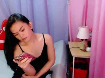 Chaturbate Sex Cam of yourlovelytranspinay