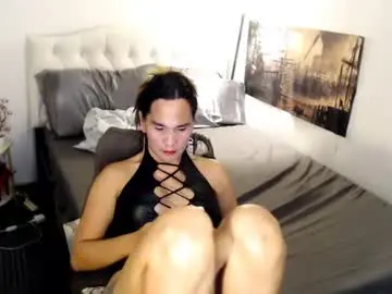 Chaturbate Nude Webcam of xqueenyasiandomcumx