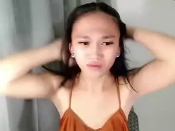 Chaturbate Live Sex Cam of pinkdollbaby_