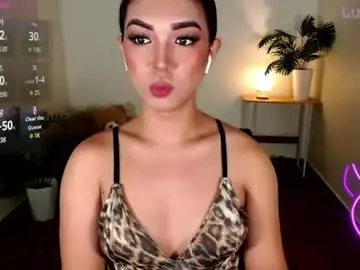 Chaturbate Best Webcam of itsmemoiraa69