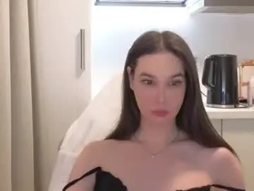 Chaturbate Live Sex Cam of sweet_lady_cola