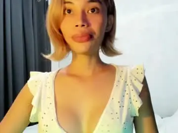 Chaturbate Live Sex of fuckingsexy143