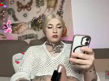 Chaturbate Free Porn Cam of chloevesper