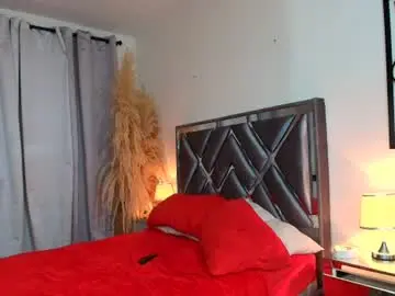 Chaturbate Sex Cam of littlesexyrubi