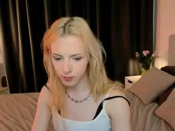 Chaturbate Live Sex Cam of tiffany_king