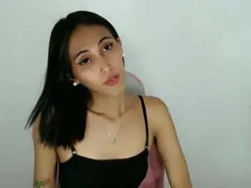 Chaturbate Nude Webcam of lucyseductive_