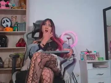 Chaturbate Live Sex Cam of danna_bella2