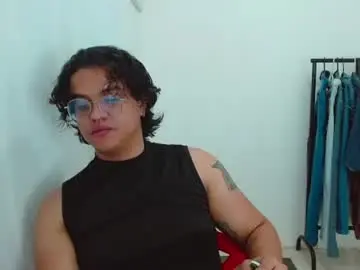Chaturbate Nude Webcam of dan_blous
