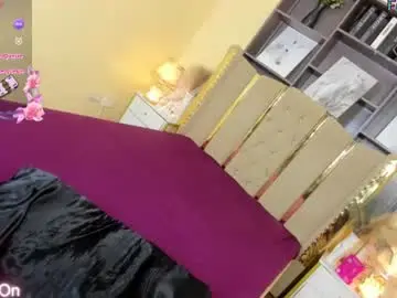 Chaturbate Live Sex of scarlet_hunter