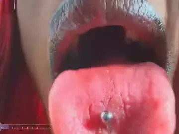 Chaturbate Watch Live Sex Cams of ebonyhansnight