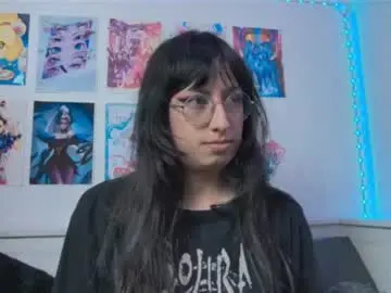 Chaturbate Live Sex Cam of snowblack_