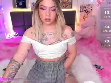Chaturbate Watch Live Sex Cams of dannia_13