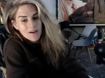 Chaturbate Sex Cam of katiecutie_5