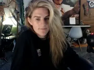 Chaturbate Sex Cam of katiecutie_5
