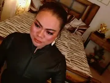 Chaturbate Live Sex Cam of tatiana_cocker