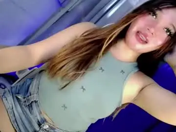 Chaturbate Free Live Porn of innocentcock69_britney
