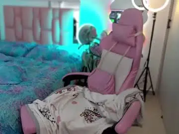 Chaturbate Best live sex cam show of sweetlune