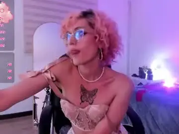 Chaturbate Free Live Porn of sexy__pearl