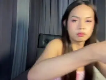 Chaturbate Live Sex of nikkitadeluxed
