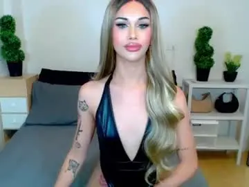 Chaturbate Live Sex Cam of horsecockmadison