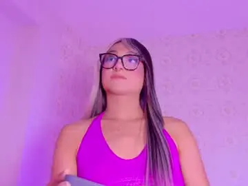 Chaturbate Live Sex of mika_velvet