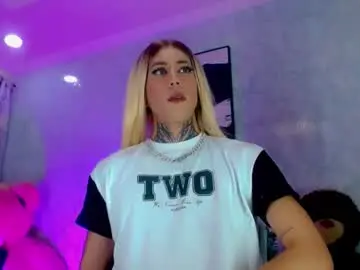 Chaturbate Adult Webcams of oliviahot01