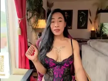 Chaturbate Live Sex Cam of bianca_transpinay