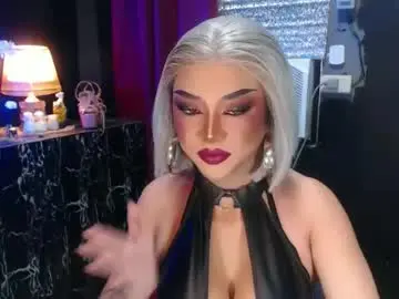 Chaturbate Watch Live Sex Cams of hugecockchristine