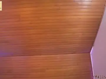 Chaturbate Nude Webcam of fijisakistar