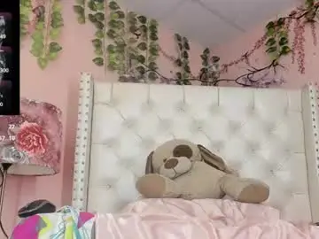 Chaturbate Live Sex Cam of daniellex_